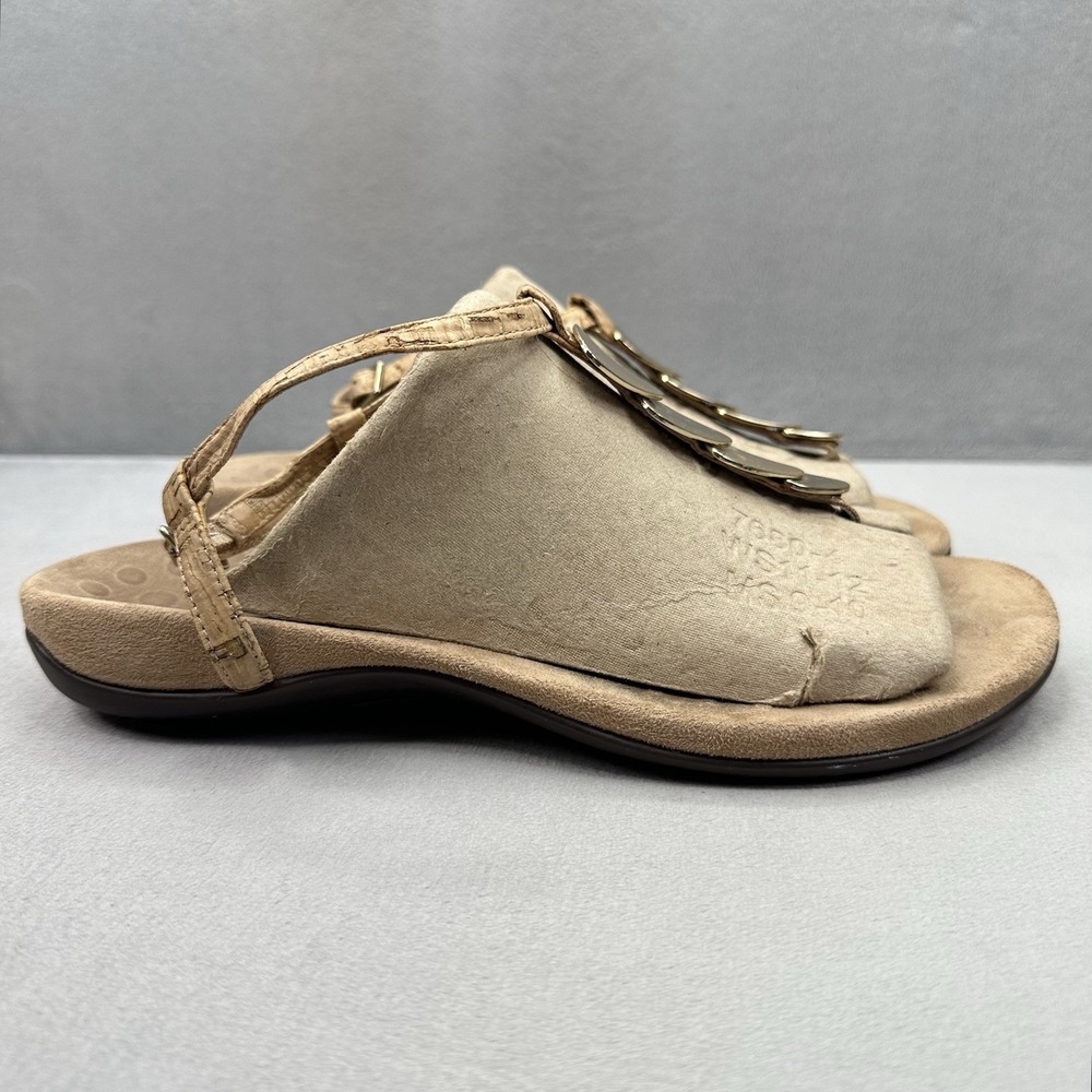 Vionic Miami Womens Size 9 Sandals T-Strap Tan Leather Gold Medallions Orthotic